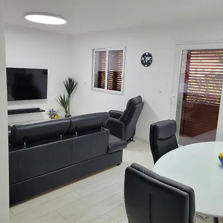 Dragovoda Bay Appartement *