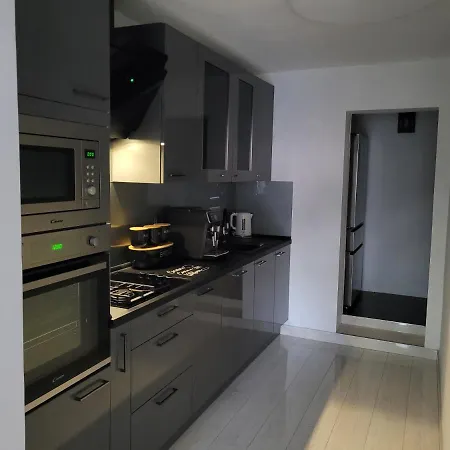 Dragovoda Bay アパート