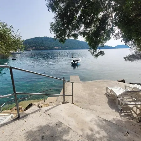 아파트 Dragovoda Bay