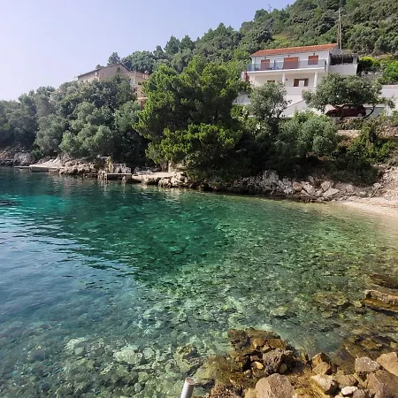 Dragovoda Bay * Убли