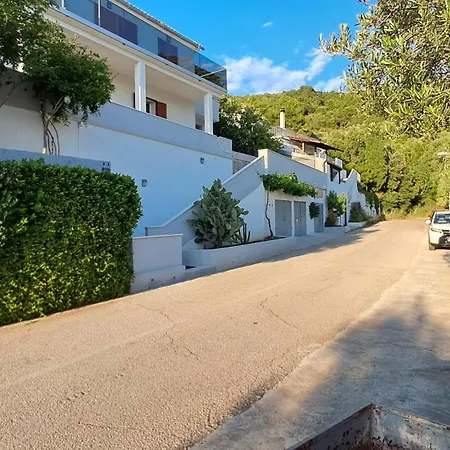 Dragovoda Bay Διαμέρισμα Uble