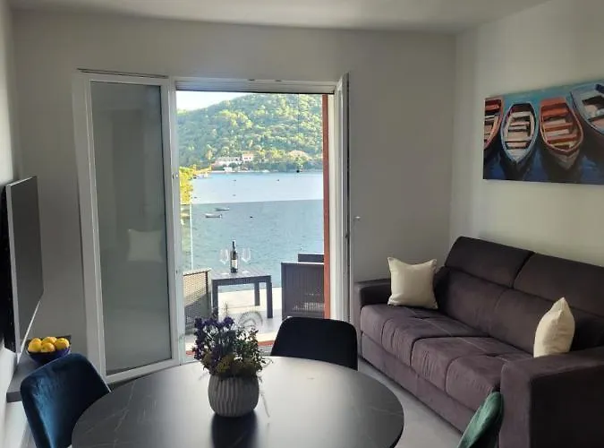 Dragovoda Bay Апартаменты Убли